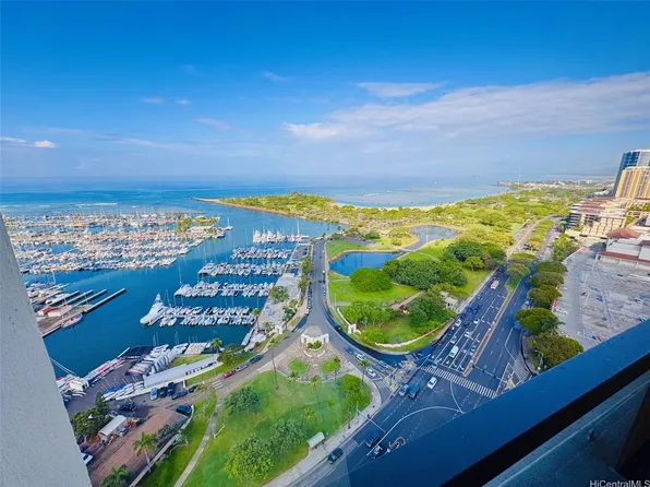 1600 Ala Moana Blvd #3202, Honolulu, HI 96814