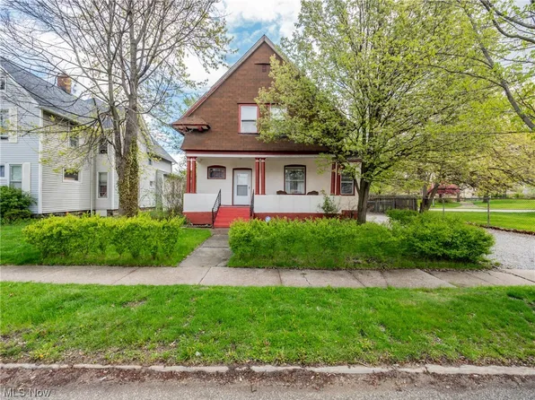 1453 W 101st St, Cleveland, OH 44102