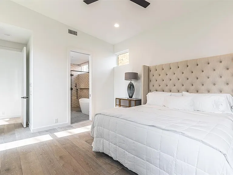 4202 Bonham St — Photo 13