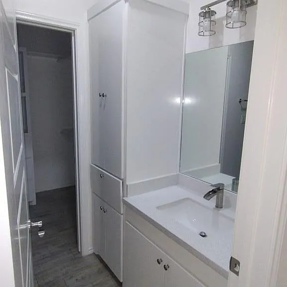 2332 S Valley Cir #A — Photo 9