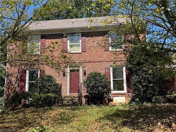 3708 Winged Foot Dr, Greensboro, NC 27410