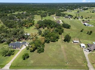 802 China Grove Dr, Rosharon, TX 77583