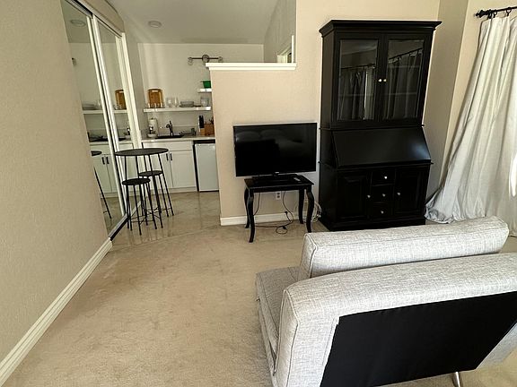 4th image of 20810 E Crest Ln