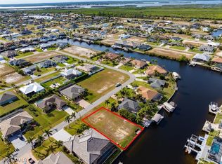 3705 NW 2nd St, Cape Coral, FL 33993