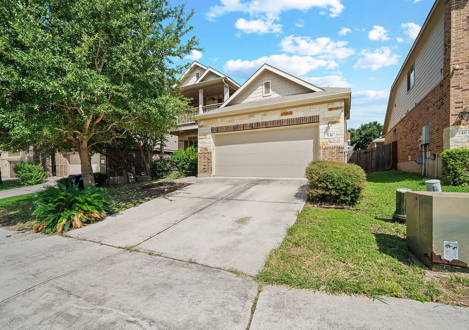4 bedrooms, 3.5 bathrooms located in Cibolo Valley Ranch Subdivision — Photo 3