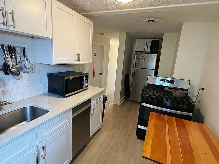 197 Cambridge St #5 — Photo 1