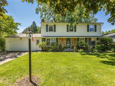 50 Heatherwood Rd, Fairport, NY, 14450