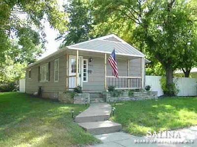 1st image of 805 W Crawford St