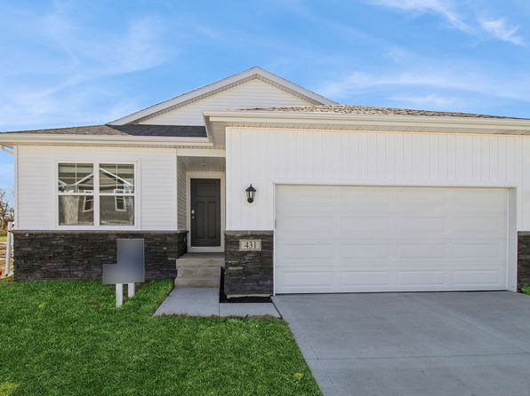 Jack Plan, Spring Crest Twinhomes