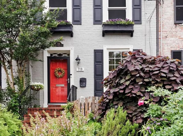 719 S Royal St, Alexandria, VA 22314