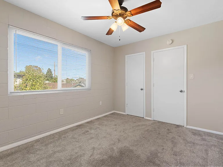58 Vine Street — Photo 19