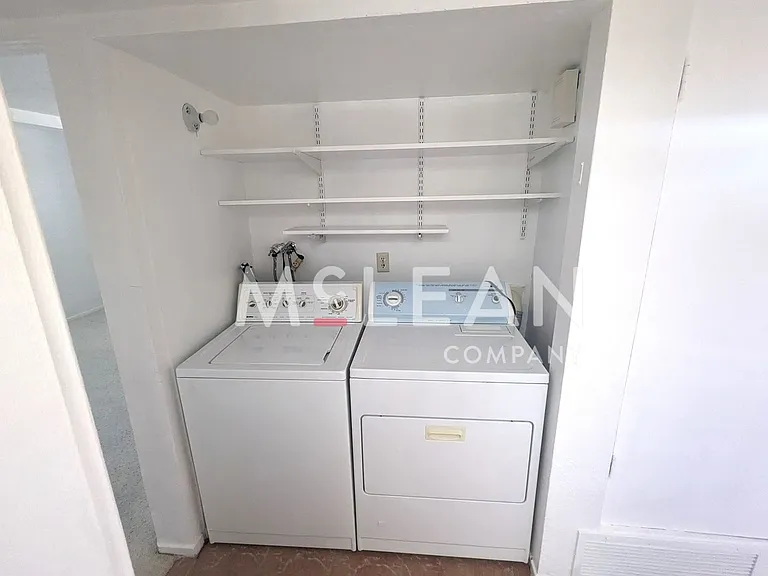 2737 E Plaimor Ave — Photo 6