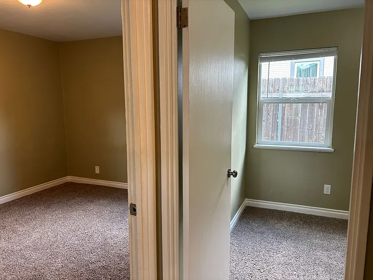 4539 SE 100th Ave — Photo 14