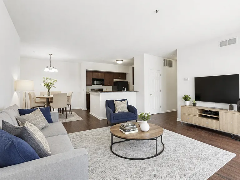 Autumn Park Apartments — Photo 63
