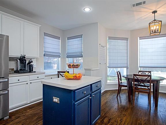 4th image of 5521 Crystal Ct