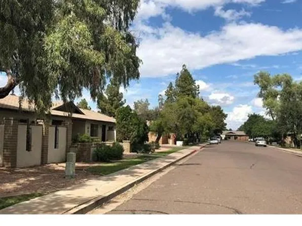 3348 S Parkside Dr, Tempe, AZ 85282