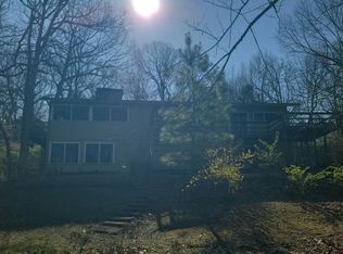 3 E Lovers Ln, Fayetteville, AR 72701