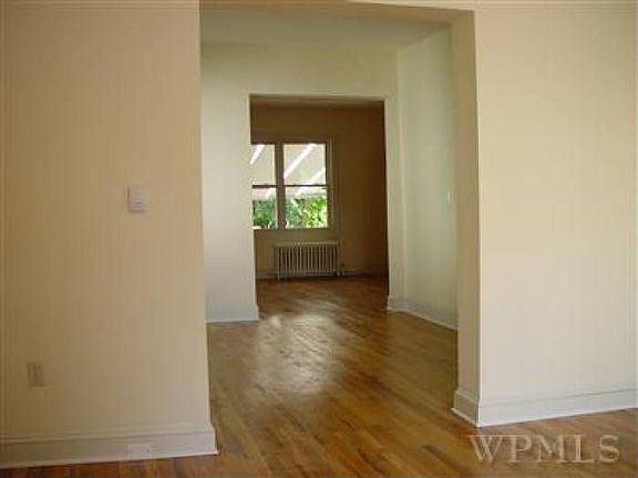 4th image of 8 Lafayette Pl
