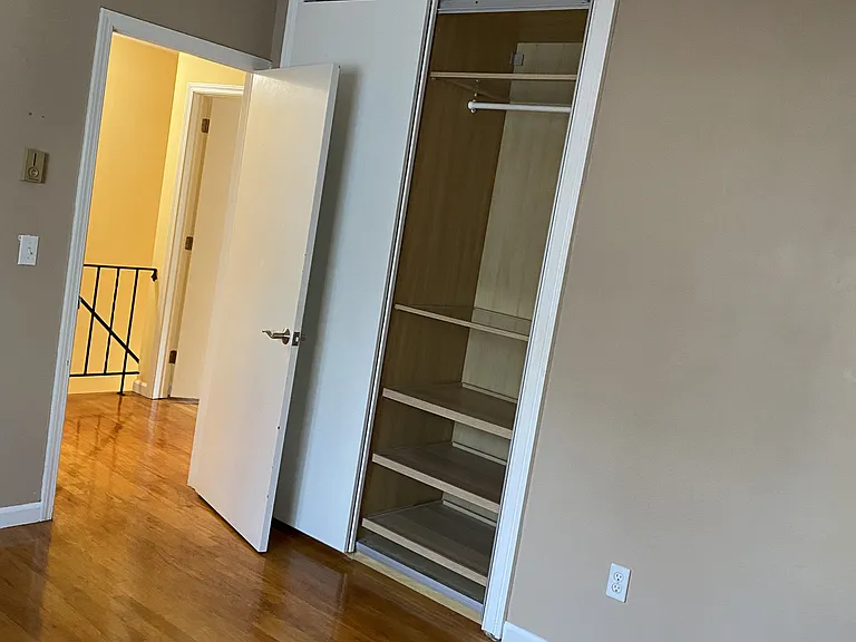 10 Hoover Ave #2 — Photo 12