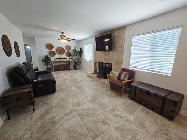 1525 Dakota Ln, Landers, CA 92285