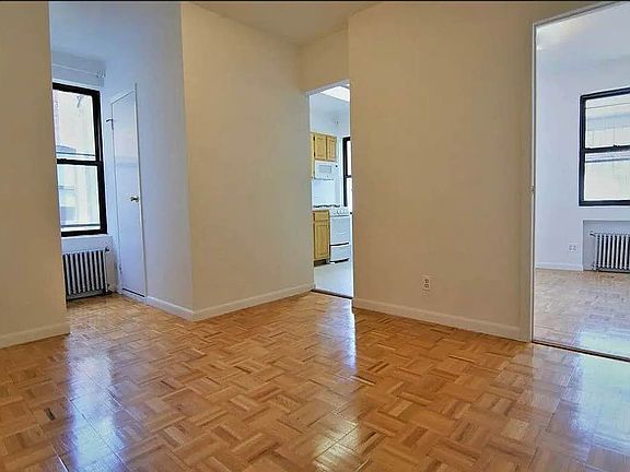 2nd image of 164 Mott St APT 3B