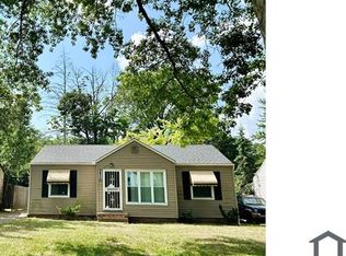 2450 Greenvale Rd, Cleveland, OH 44121