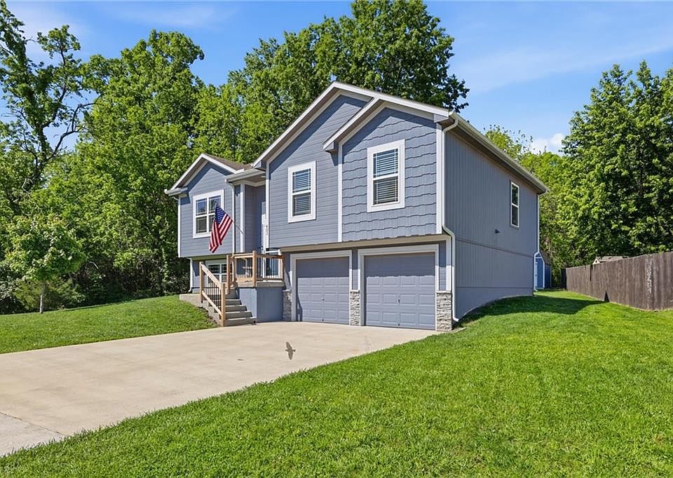 1st image of 403 Timbercreek Dr