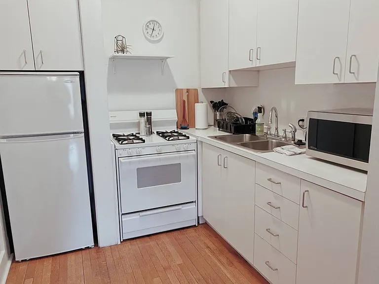 4710 Cass St #1 — Photo 6
