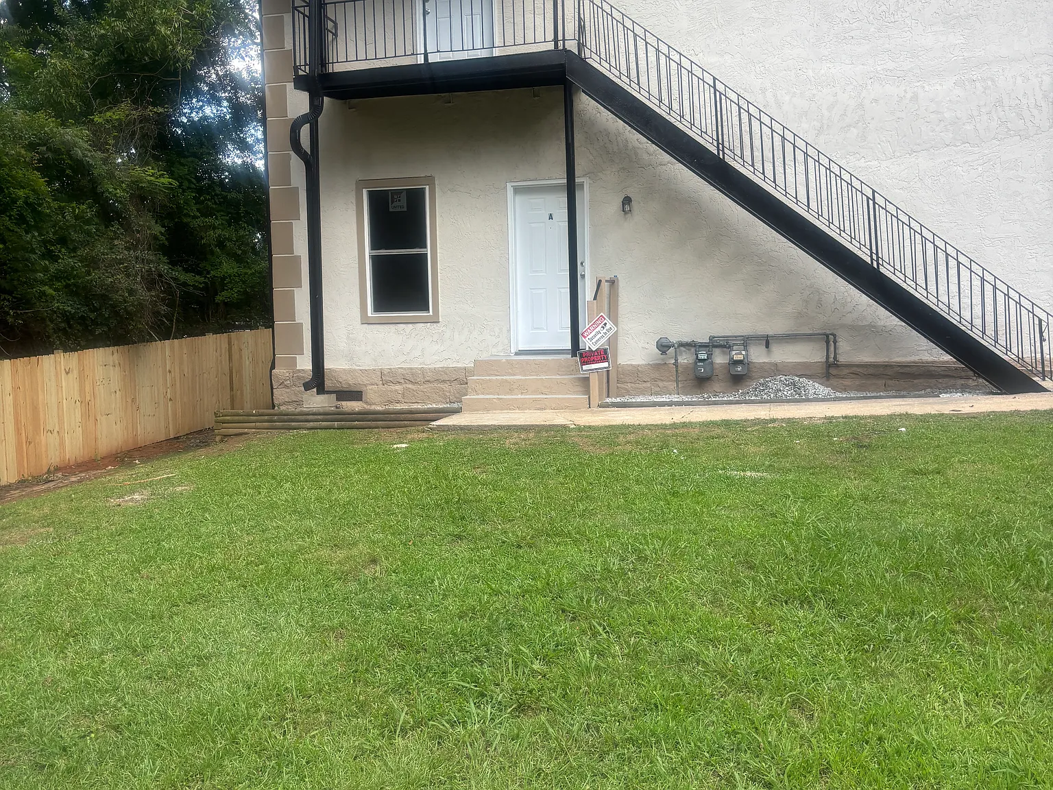 1 bed, 800 sqft, $1,995 — Photo 1