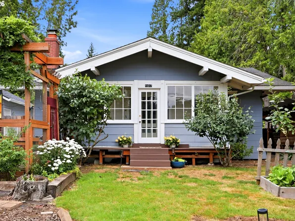 1107 W Powell Blvd, Gresham, OR 97030
