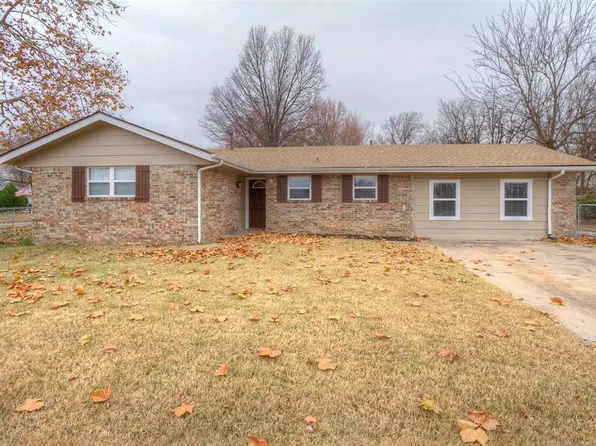 46 S 188th Ave E, Tulsa, OK 74108