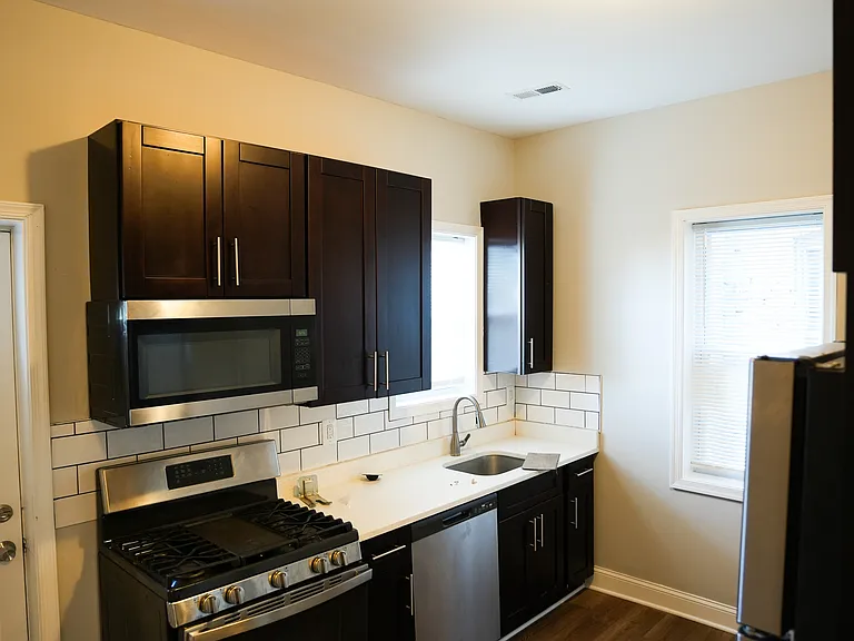 4802 Palmer Ave — Photo 8