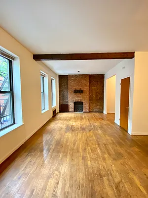 Rented by Brooklyn Heights Real Estate Inc | media 17