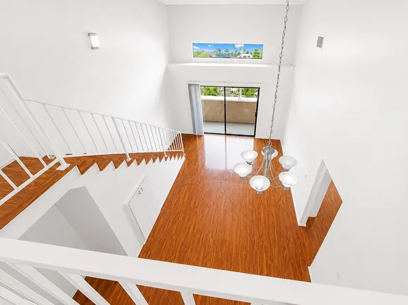 15020 Burbank Blvd, 15020 Burbank Blvd APT 202, Sherman Oaks, CA 91411