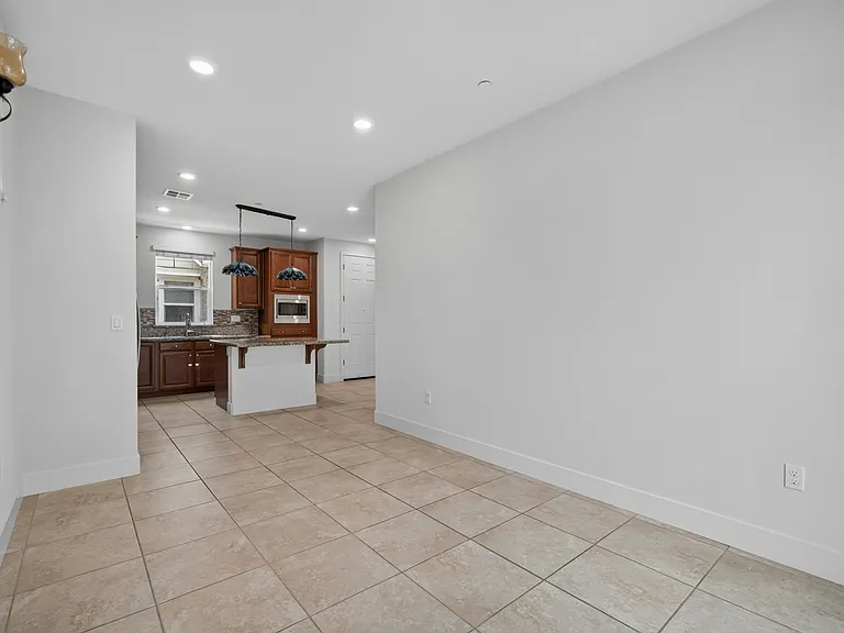 2823 Alliston Loop — Photo 16