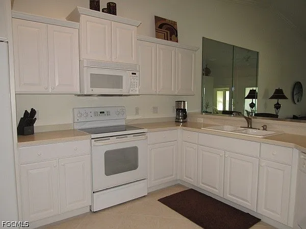 10537 Washingtonia Palm Way #4126 — Photo 9