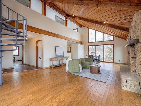 2nd image of 1606 Cypress Point Dr