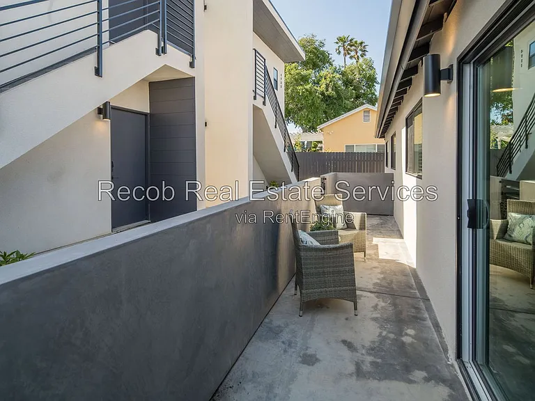 4988 Genesee Ave #4980 — Photo 10