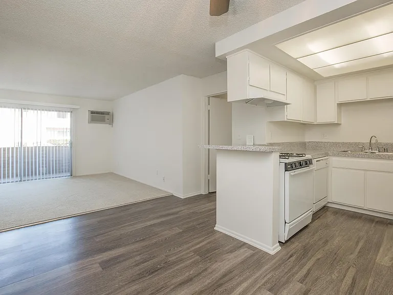 R.C. Briarwood Apartment Homes — Photo 23