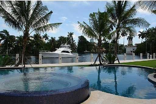 3rd image of 101 Coconut Dr