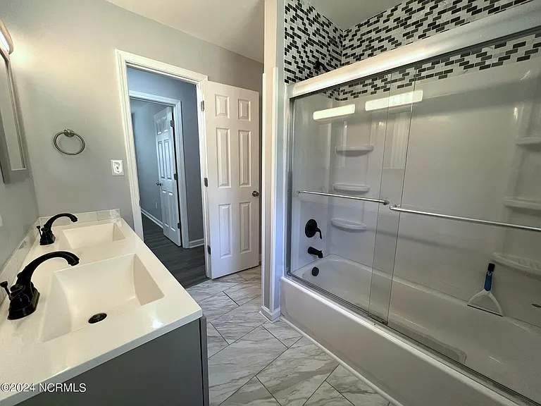 1042 Ramsey Rd — Photo 21