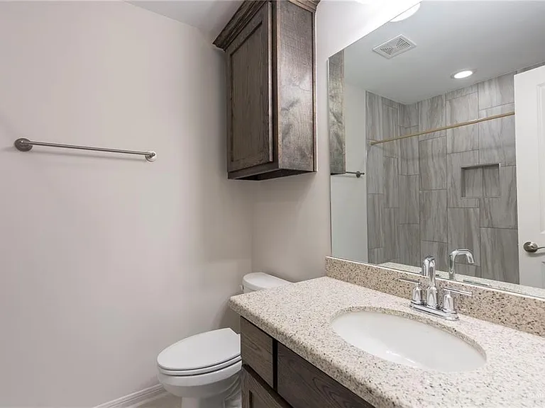 8406 N 33rd Ln — Photo 15