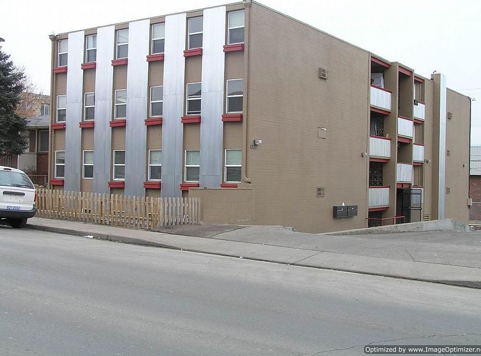 1st image of 1225 Yosemite St APT 5