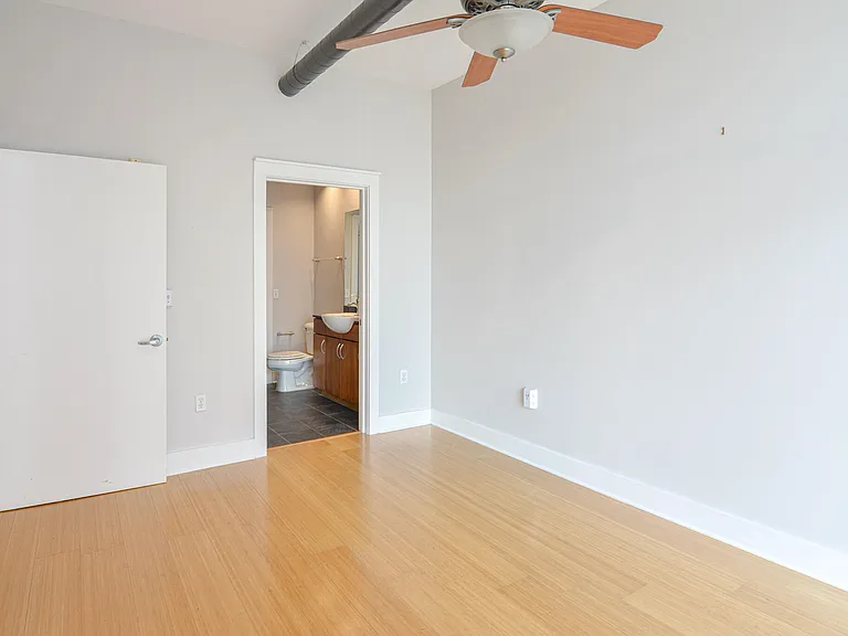 535 S Upper St #402 — Photo 10