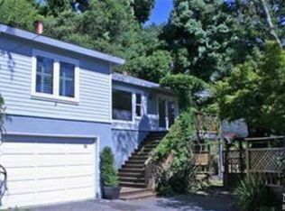 16 Los Robles Dr, San Rafael, CA 94901