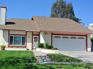 1118 Blossom Hill Dr, Corona, CA 92878