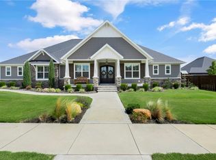 8704 W Hackberry Rd, Bentonville, AR 72713