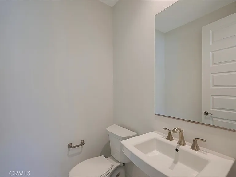 21204 Currant Ct — Photo 72