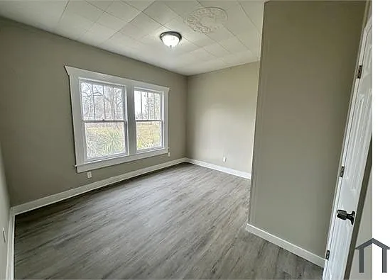 4 bed, 1334 sqft, $1,200 — Photo 4
