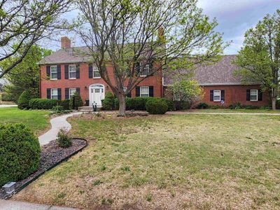 3708 Thunderbird Dr, Hays, KS, 67601